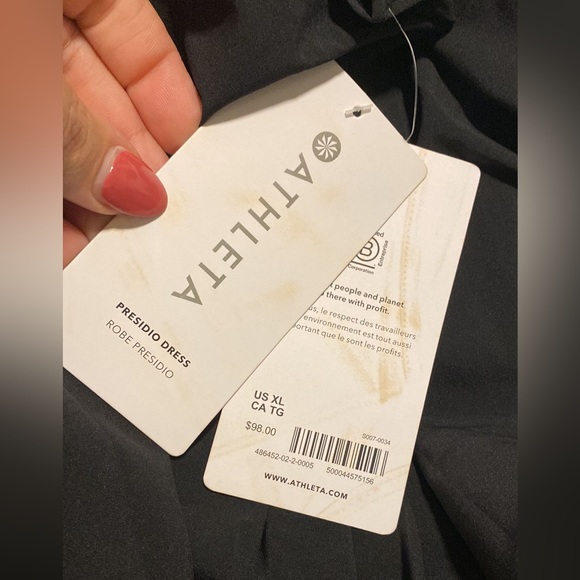 Athleta Presidio Dress // Black #486452 - Picture 9 of 16